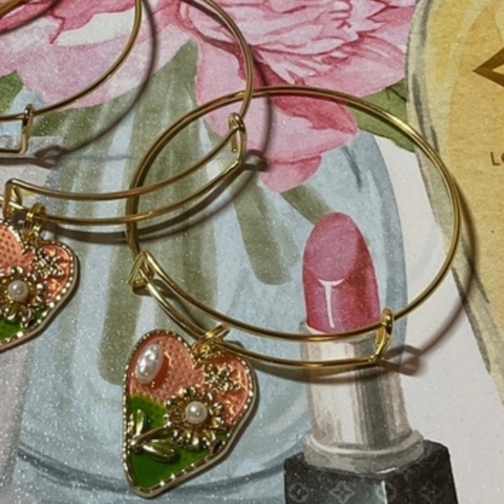 Gold Heart Charm Bangle Bracelet in Pink and Green